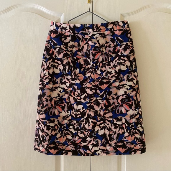 J Crew floral print midi skirt A line - Picture 4 of 4